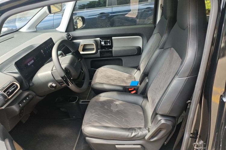 宝骏KiWi EV 2023款 大疆版 磷酸铁锂中控内饰19