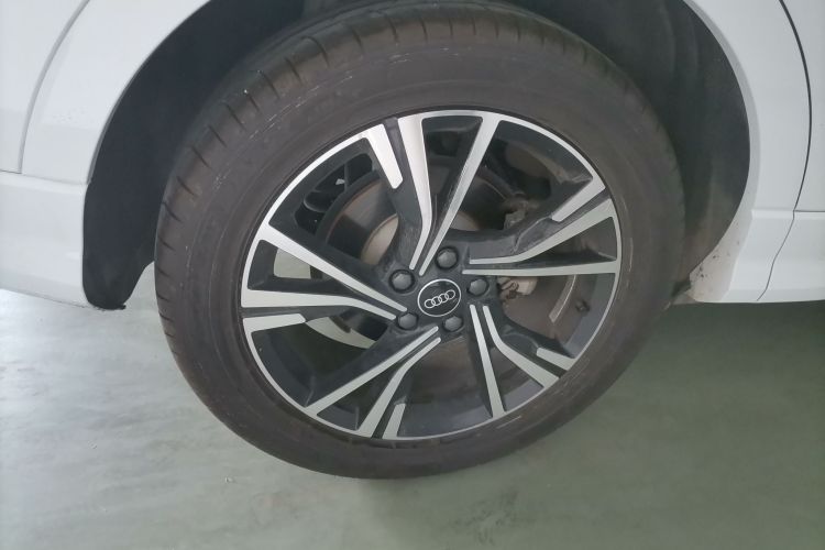 奥迪Q3 Sportback 2022款 40 TFSI 时尚型车身外观6008