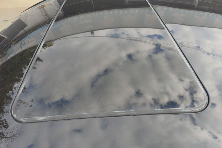 奔驰E级 2014款 改款 E 260 L 运动型局部细节57