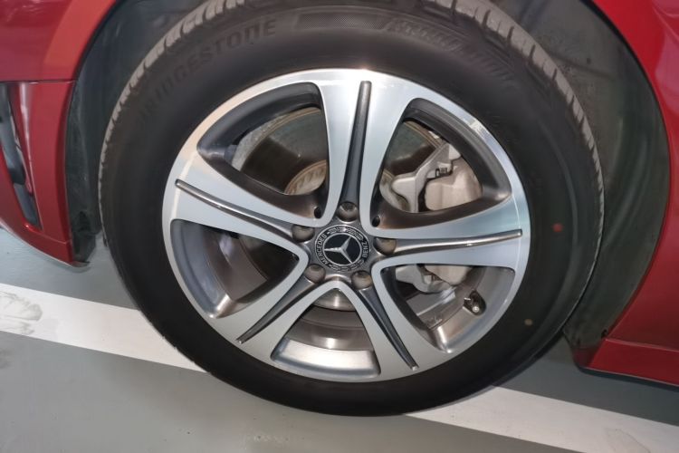 奔驰C级 2019款 改款 C 260 L 运动版车身外观6001