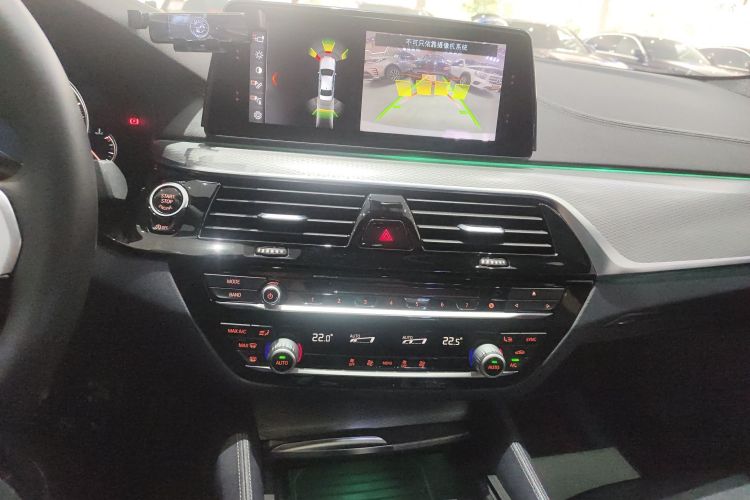 宝马5系(进口) 2018款 525i M运动套装中控内饰16