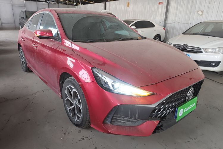 名爵 MG5 2022款 180DVVT CVT青春豪华版车身外观3
