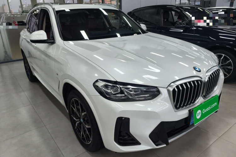 宝马X3 2022款 xDrive25i M运动套装车身外观3