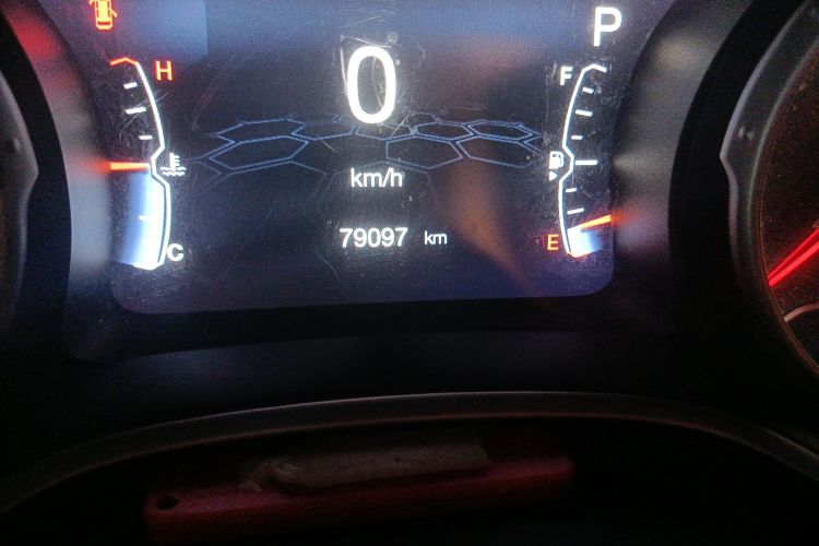 Jeep 指南者 2017款 200T 自动家享版中控内饰15