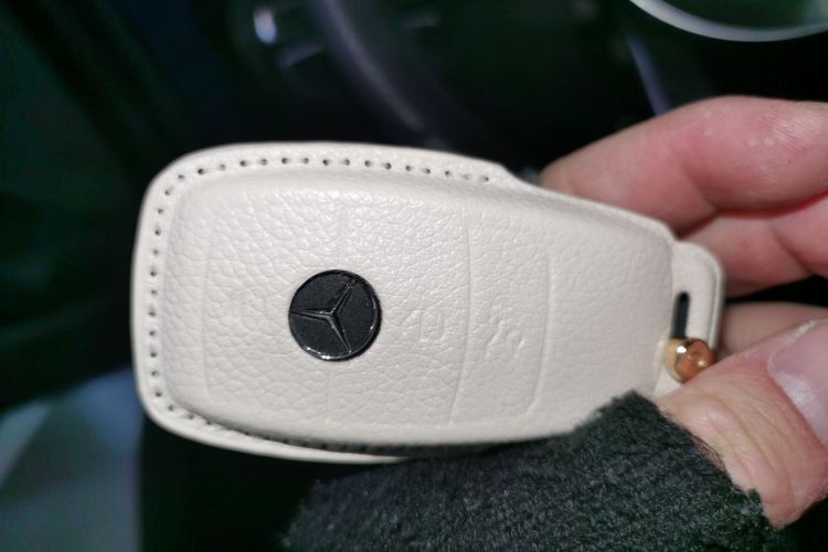 奔驰C级 2019款 C 260 运动版中控内饰7001