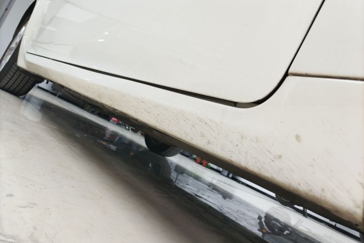 雷克萨斯ES 2014款 250 精英版局部细节9001