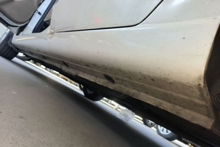 长安 逸动 2014款 1.6L 自动豪华型局部细节9002