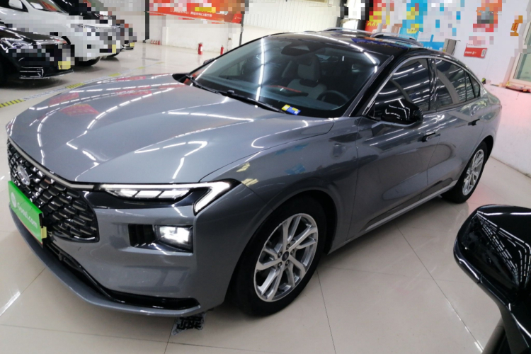 福特 蒙迪欧 2022款 改款 EcoBoost 245 豪华型车身外观4