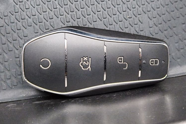 比亚迪 元UP 2024款 401KM 领先型中控内饰11