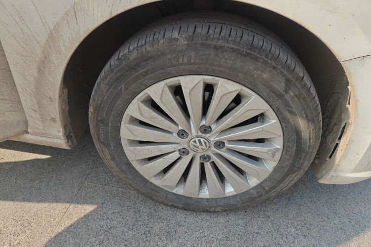 大众 朗逸 2018款 1.5L 自动舒适版 国V车身外观10