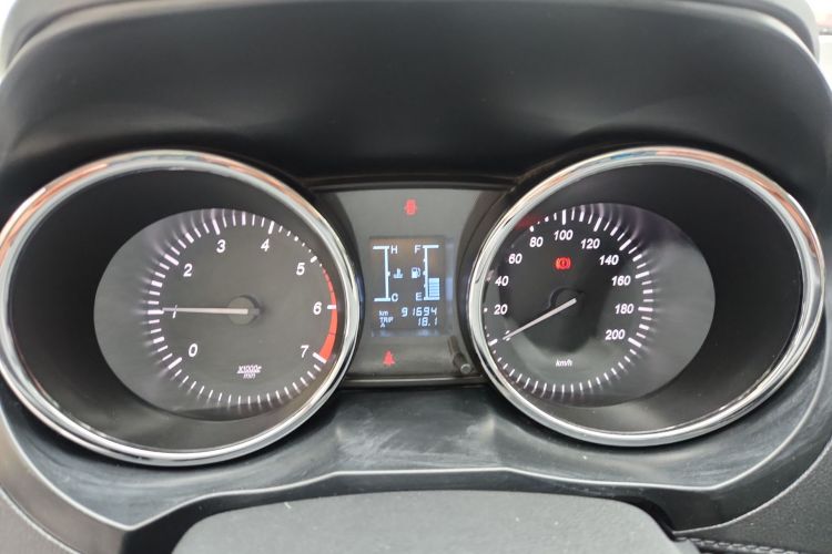 北汽幻速S3 2017款 1.5L 手动豪华型中控内饰14