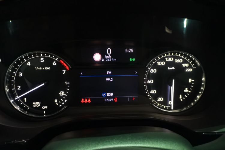 凯迪拉克XT5 2020款 改款 28T 豪华型中控内饰14