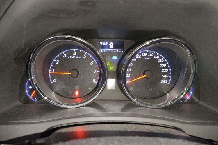 丰田 锐志 2013款 2.5V 菁锐版中控内饰14