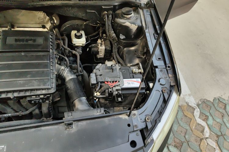 大众 朗逸 2013款 改款经典 1.6L 手动舒适版局部细节9007