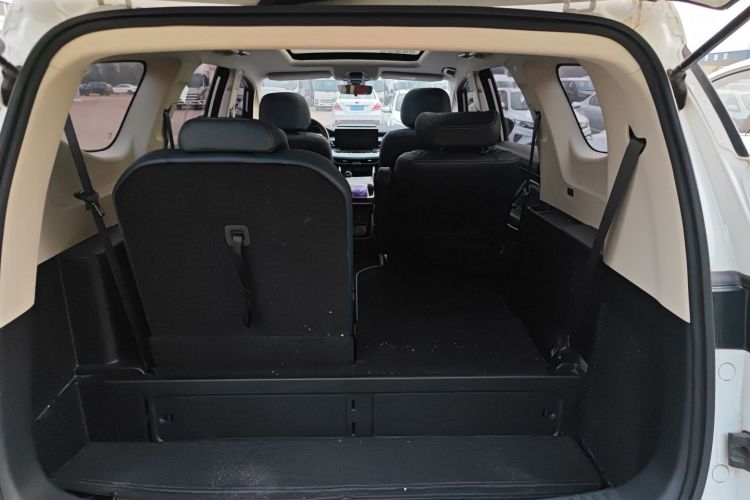 吉利汽车 2023款 嘉际L 1.5TD DCT豪华型局部细节23