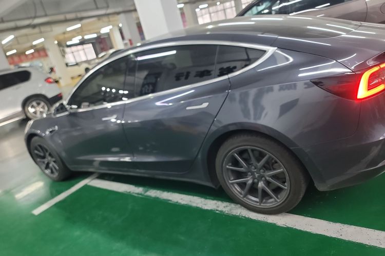 特斯拉 Model 3 2020款 改款 长续航后轮驱动版车身外观6003