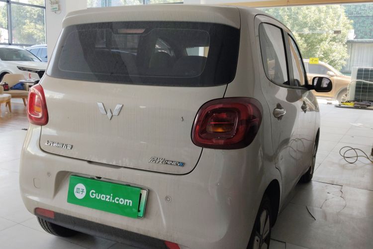 五菱汽车 宏光MINIEV 2025款 四门版 进阶款车身外观6005