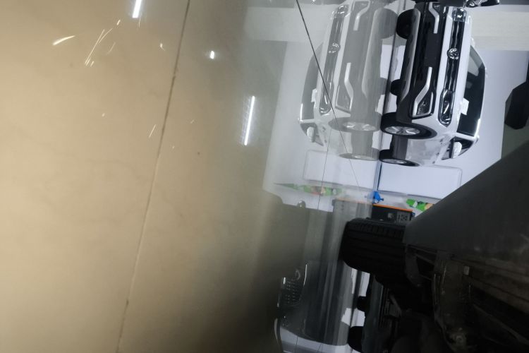 坦克300 2024款 2.0T 穿越者局部细节9001