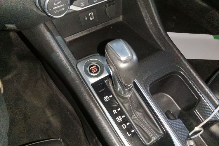 日产 轩逸 2021款 1.6L XL CVT悦享版局部细节18