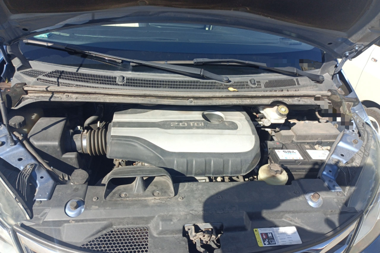 上汽大通MAXUS 大通G10 2016款 2.0T 自动豪华行政版局部细节24