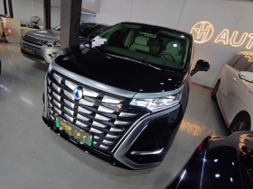 腾势D9 2022款 DM-i 970 四驱旗舰型