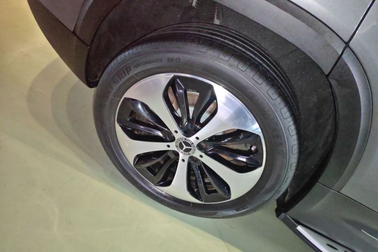 奔驰GLB 2021款 GLB 200 时尚型车身外观6003