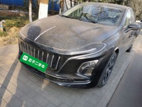 红旗E-QM5 2023款 改款 基础出行版