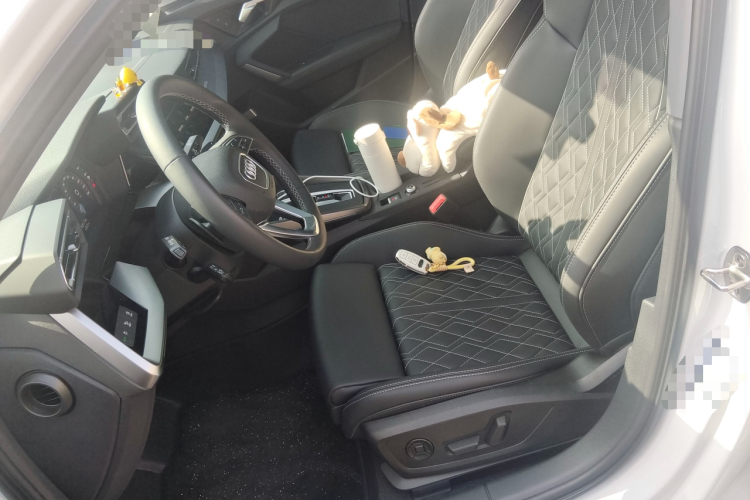 奥迪A3 2025款 A3L Limousine 35TFSI 飞驰尊享型局部细节19