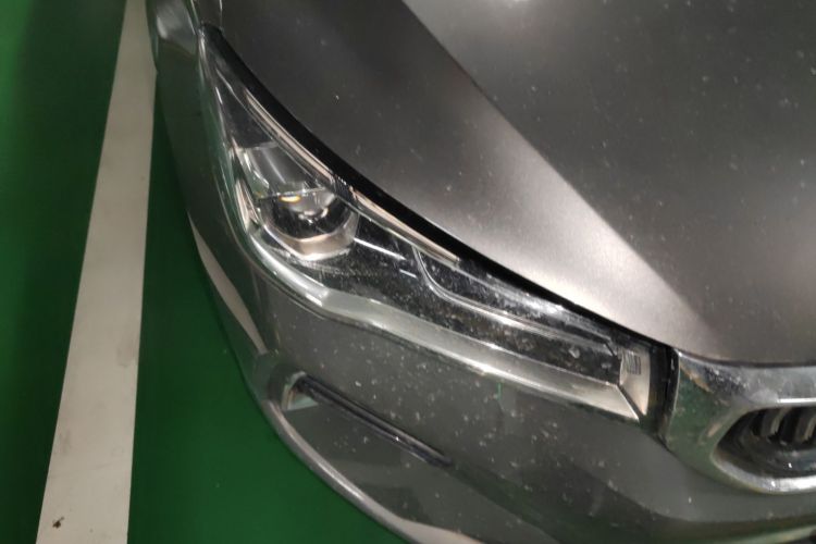 吉利汽车 帝豪 2022款 第4代 1.5L CVT尊贵型车身外观8