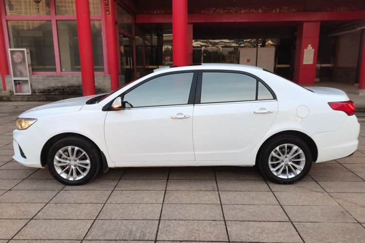 吉利汽车 远景 2019款 升级版 1.5L CVT豪华型 国VI车身外观4