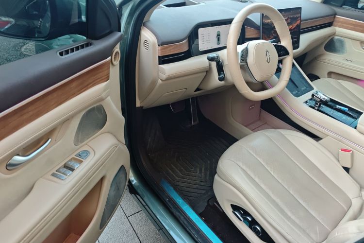 鸿蒙智行 问界M7 2024款 1.5T 后驱Plus版 6座中控内饰20