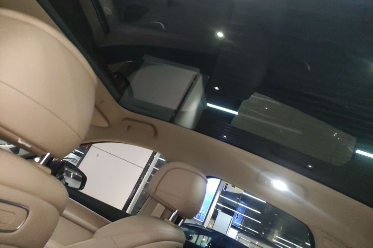 鸿蒙智行 问界M5 2025款 增程   Ultra 四驱版中控内饰22