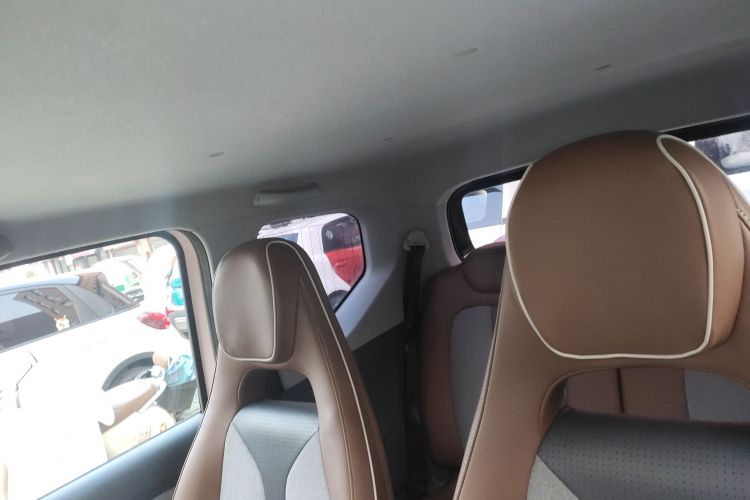 五菱汽车 宏光MINIEV 2022款 GAMEBOY 200km 玩乐款 磷酸铁锂中控内饰22