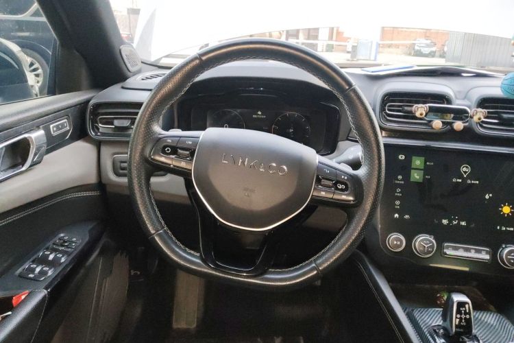 领克03 2021款 1.5TD DCT劲 冠军版中控内饰13