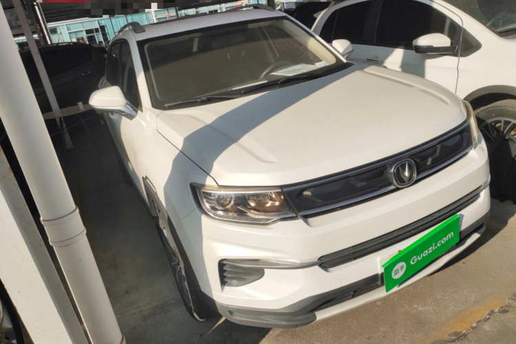 长安CS35PLUS 2019款 1.6L 手动畅联版车身外观6002