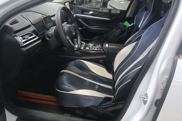 比亚迪 秦PLUS 2021款 EV 420KM 出行版中控内饰19