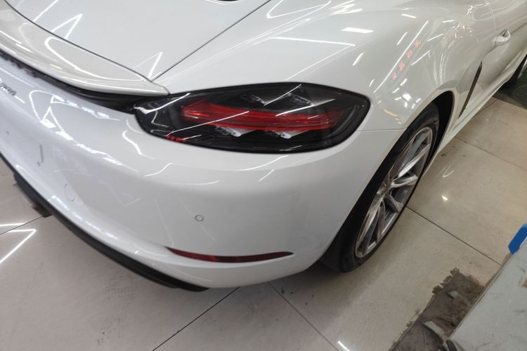 保时捷718 2020款 Cayman 2.0T车身外观9