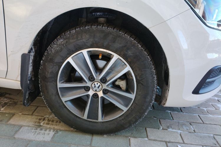 大众 桑塔纳 2021款 1.5L 手动风尚版车身外观10