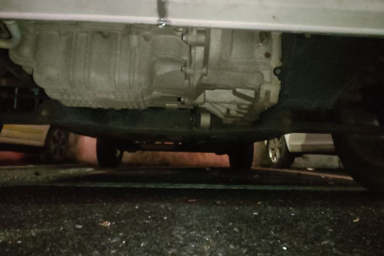 福特 翼搏 2013款 1.5L 手动风尚型局部细节9005