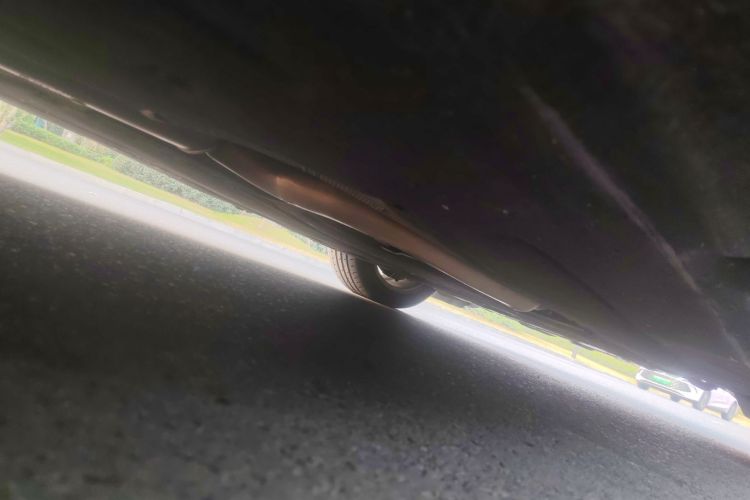 宝马5系 2014款 525Li 豪华设计套装局部细节9001