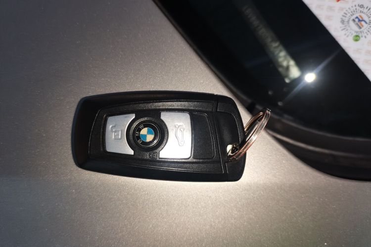 宝马3系 2018款 320Li 时尚型中控内饰11