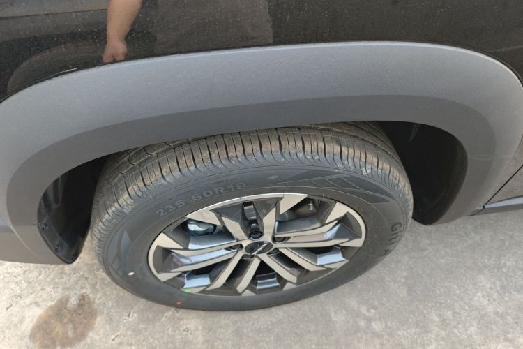 哈弗大狗 2026款 1.5T DCT边牧版车身外观6007