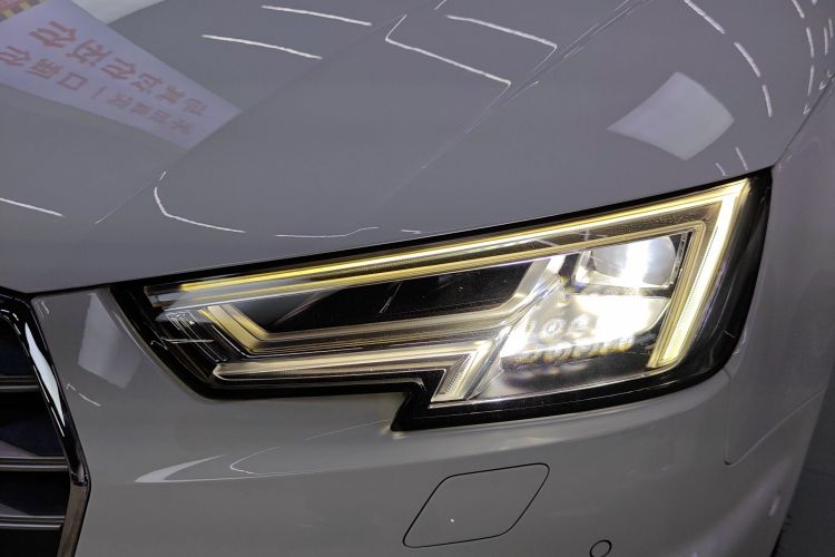 奥迪A4L 2019款 40 TFSI 时尚型 国VI局部细节36