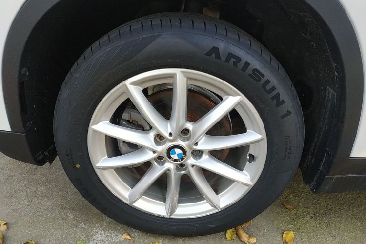 宝马X1 2018款 sDrive18Li 时尚型车身外观6007