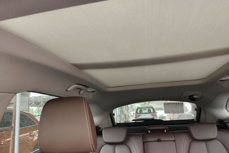 宝马X1 2020款 sDrive20Li 时尚型中控内饰22