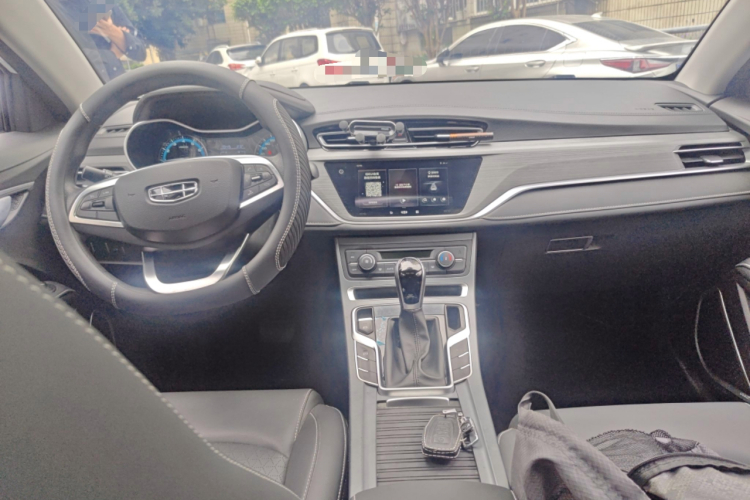 吉利汽车 帝豪 2021款 UP 1.5L CVT豪华型中控内饰12