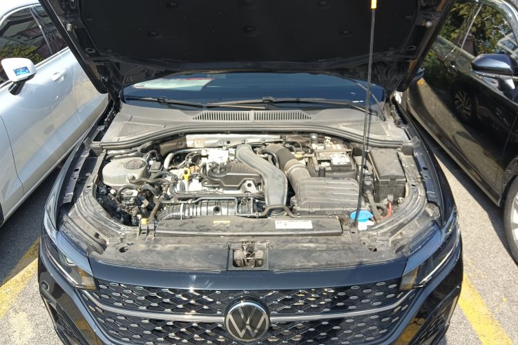 大众 朗逸 2024款 300TSI DSG星空领先版机舱底盘24