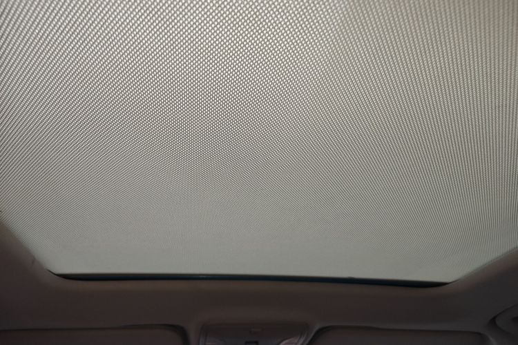 红旗HS5 2022款 2.0T 智联旗享版中控内饰22