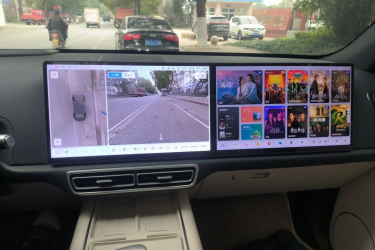 理想汽车 理想L6 2024款 Pro中控内饰16