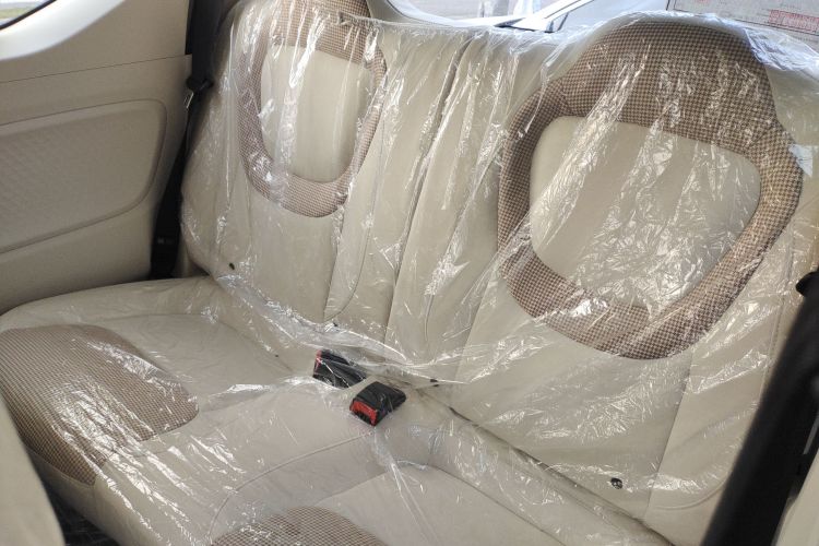 五菱汽车 宏光MINIEV 2024款 第三代 215km 青春版中控内饰7004